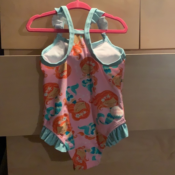 Mermaid one piece size 2-3yrs (2T) - Picture 4 of 4